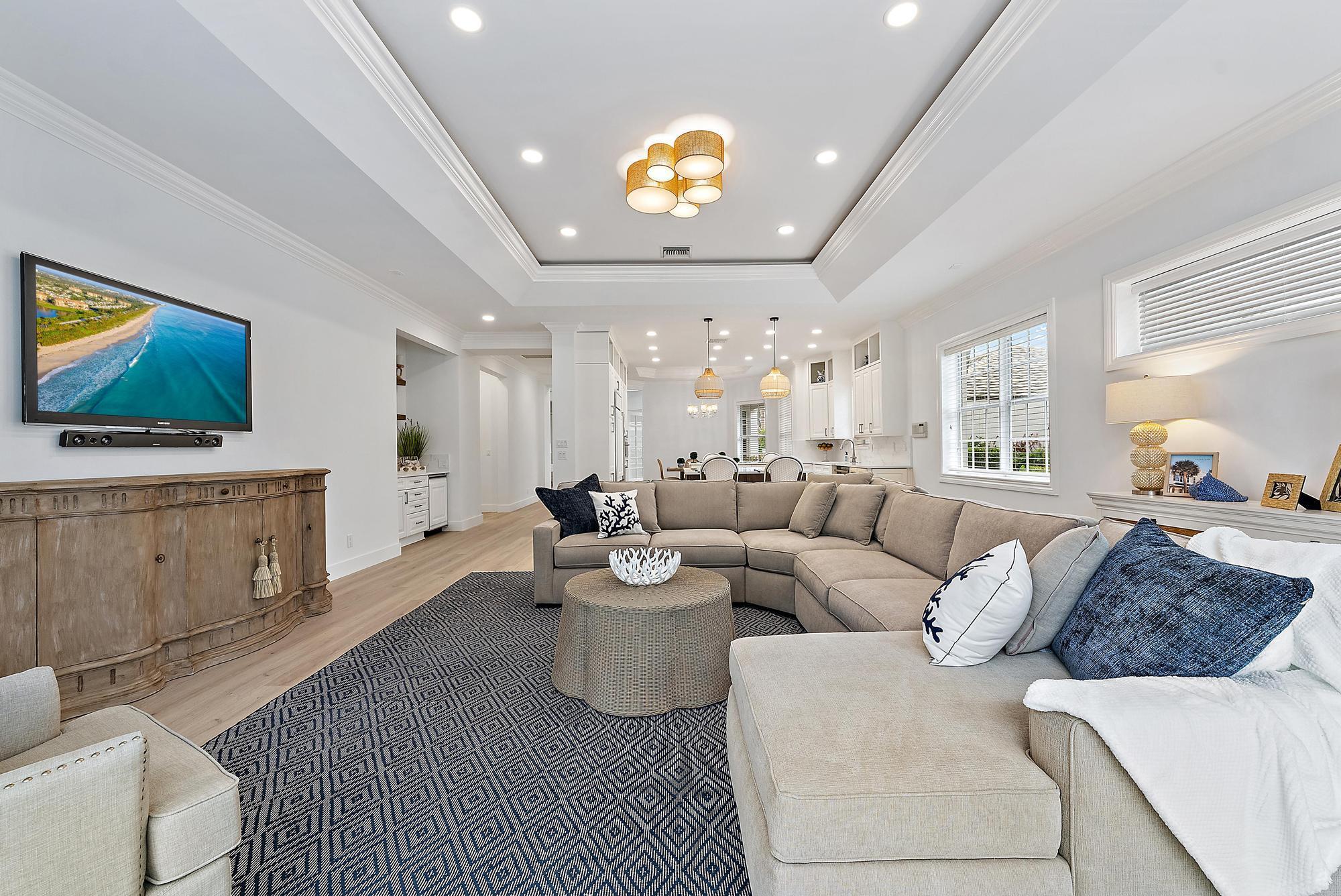 BAYTOWNE OF JONATHANS LAN - Residential