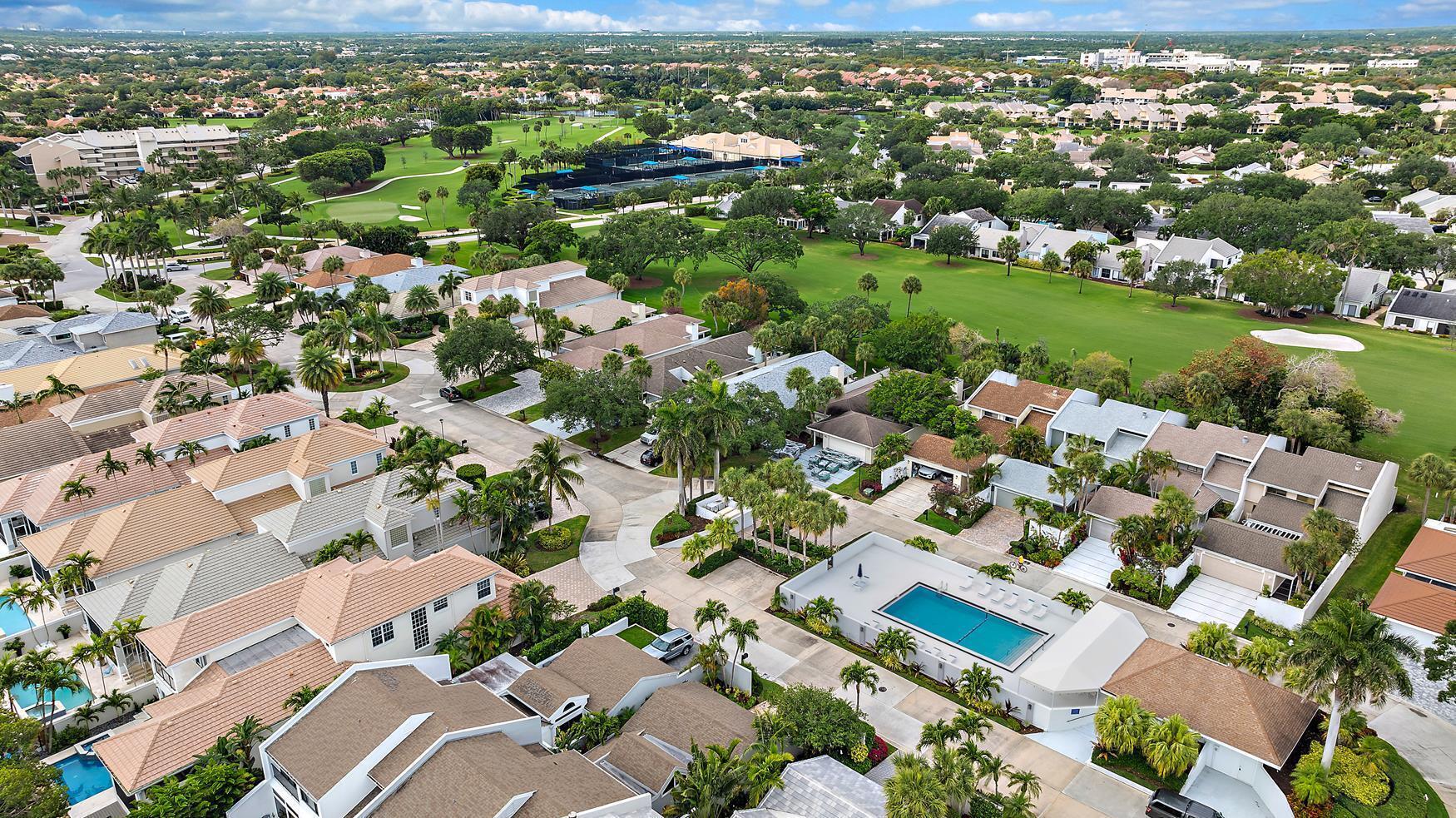 BAYTOWNE OF JONATHANS LAN - Residential