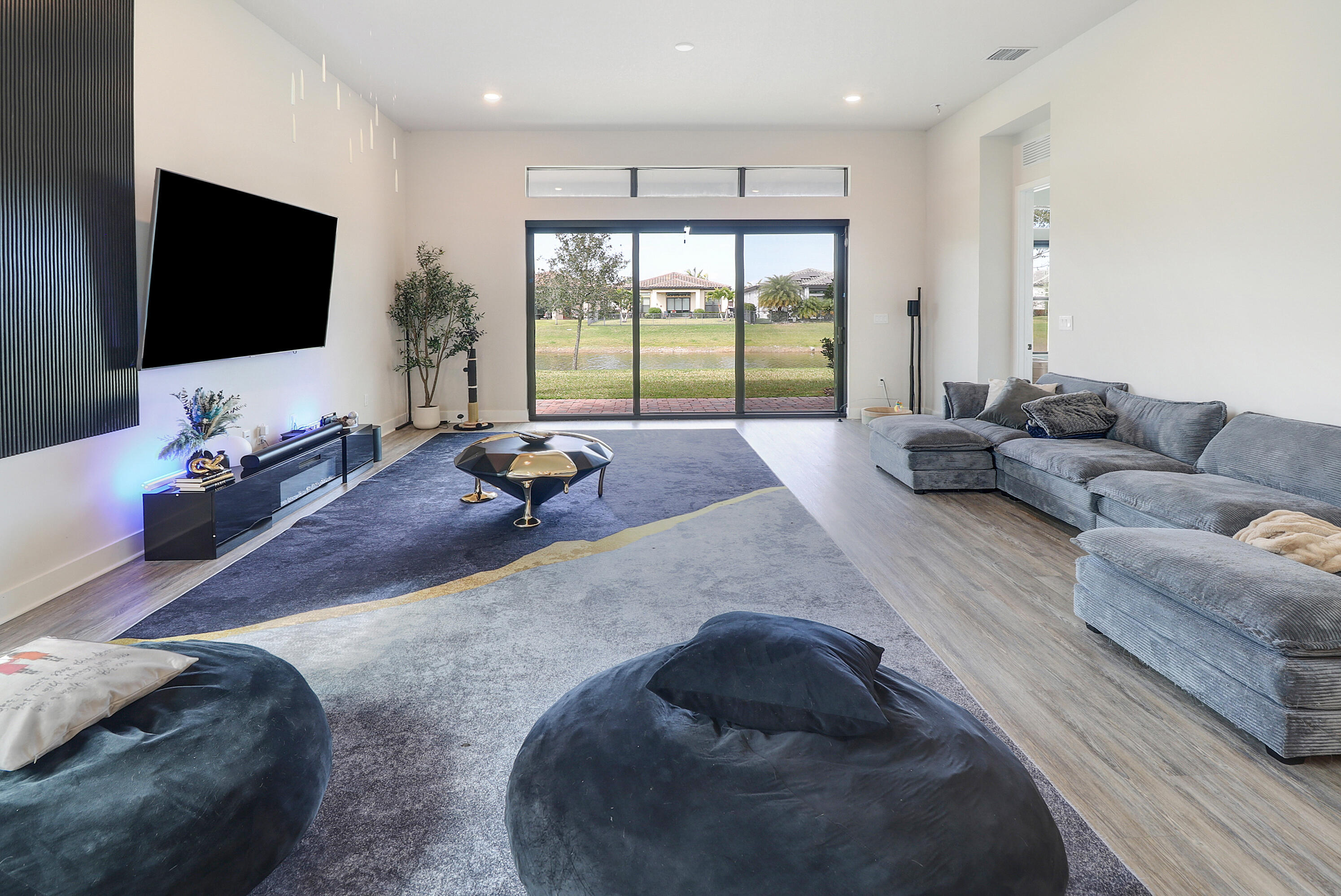 MCJUNKIN FARMS PLAT - Residential