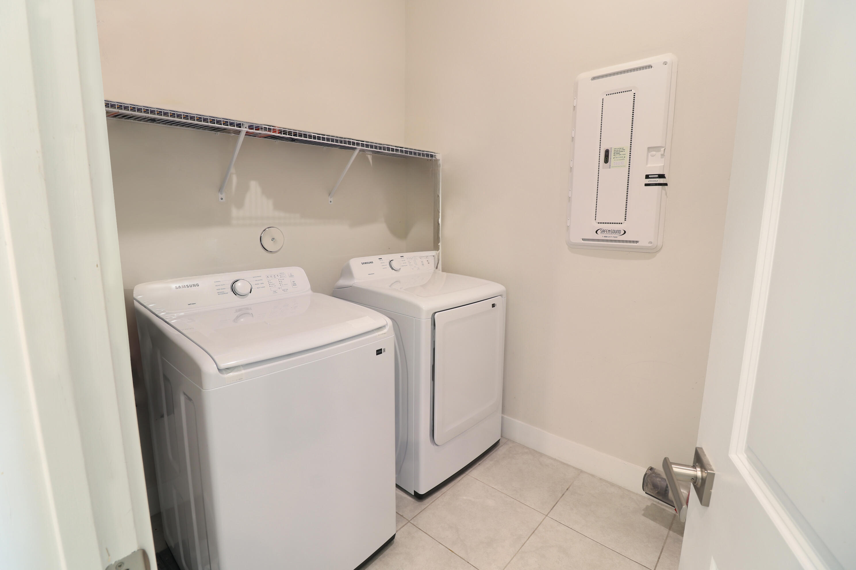 MCJUNKIN FARMS PLAT - Residential