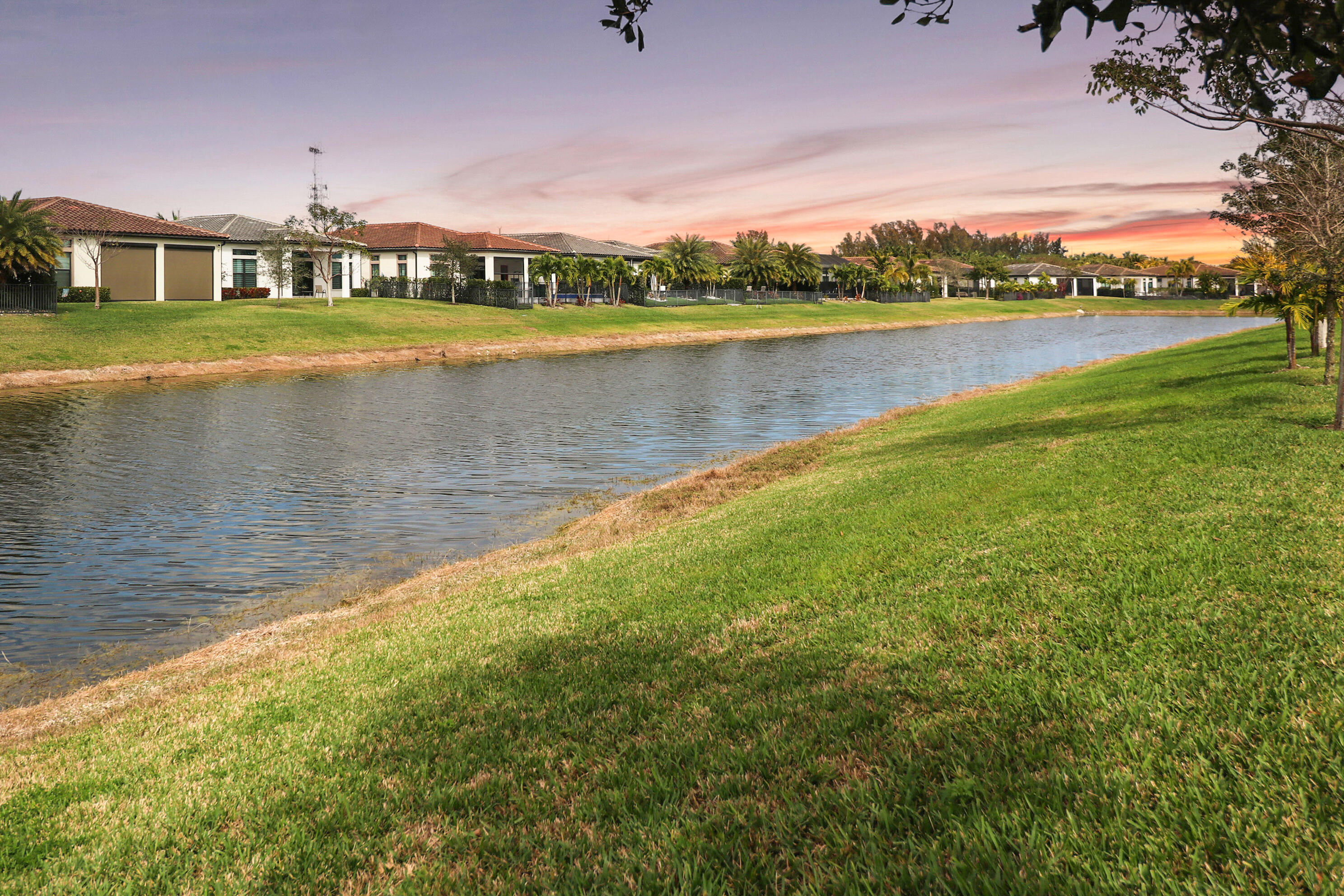 MCJUNKIN FARMS PLAT - Residential