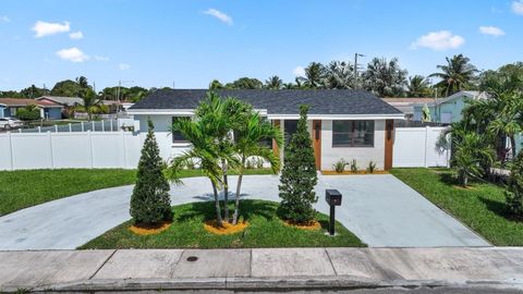 Photo of 3349 El Vedado Court, West Palm Beach, FL 33405 (MLS # F10546415)