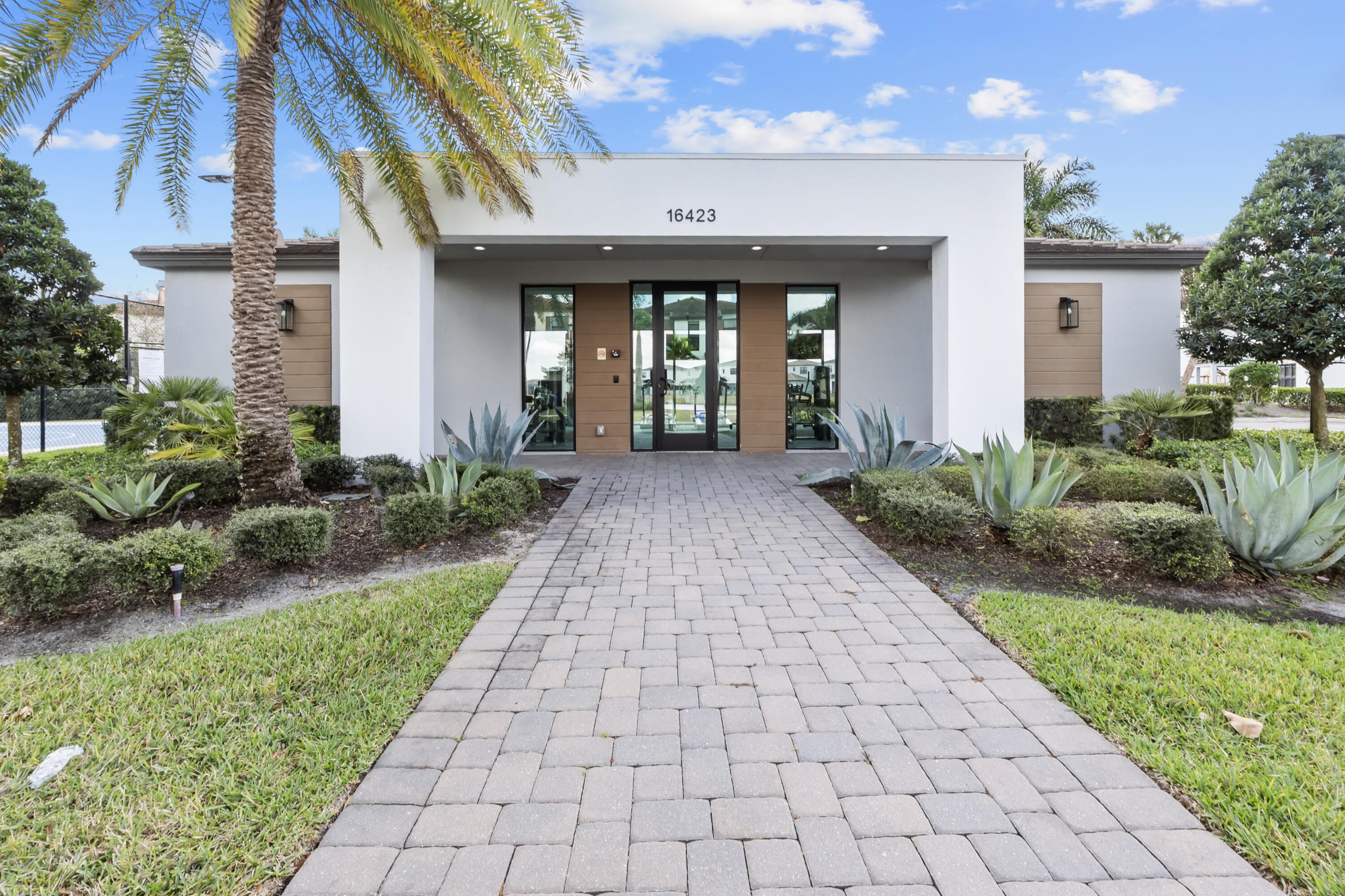 SKY COVE - Residential