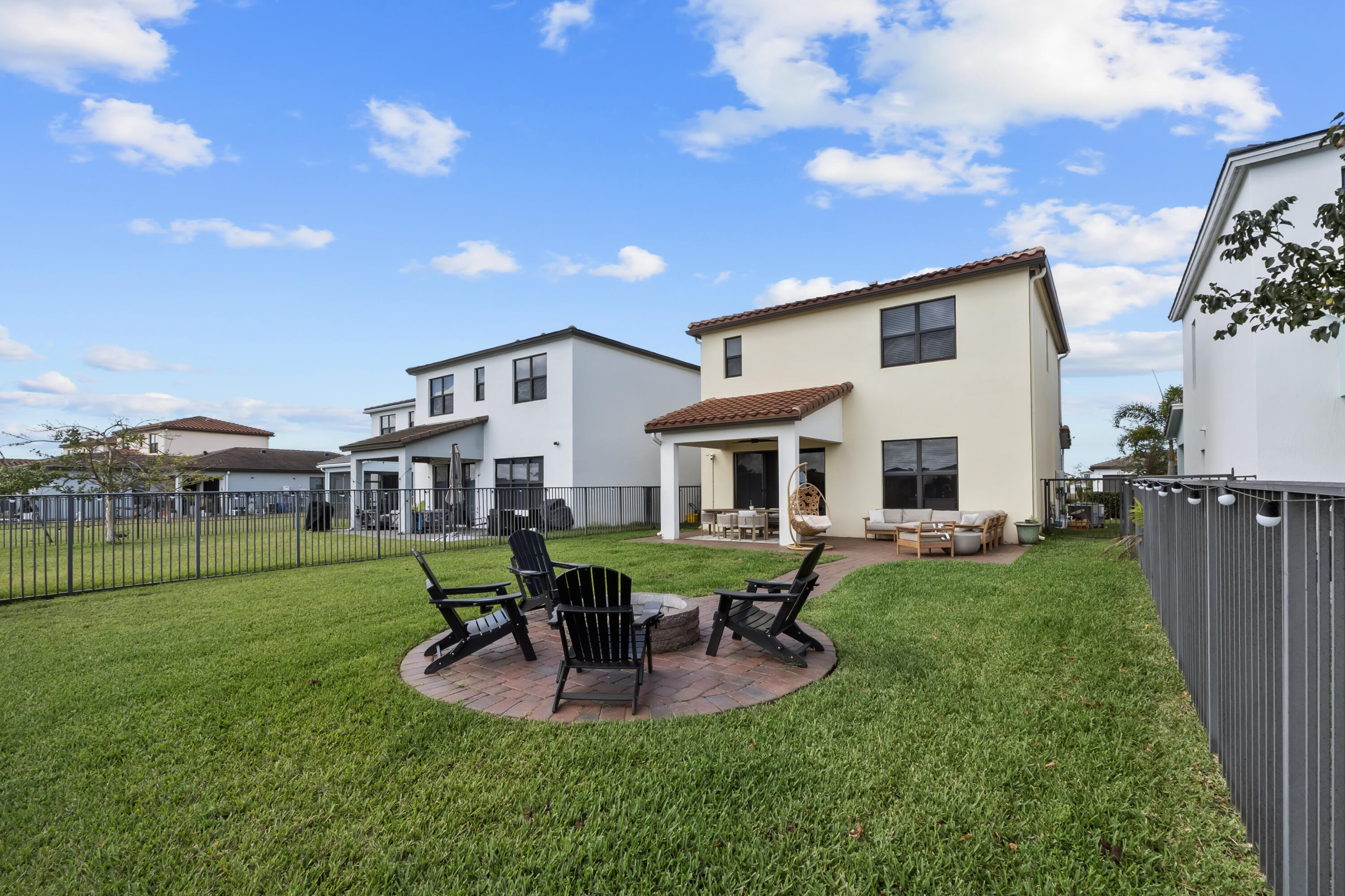 SKY COVE - Residential