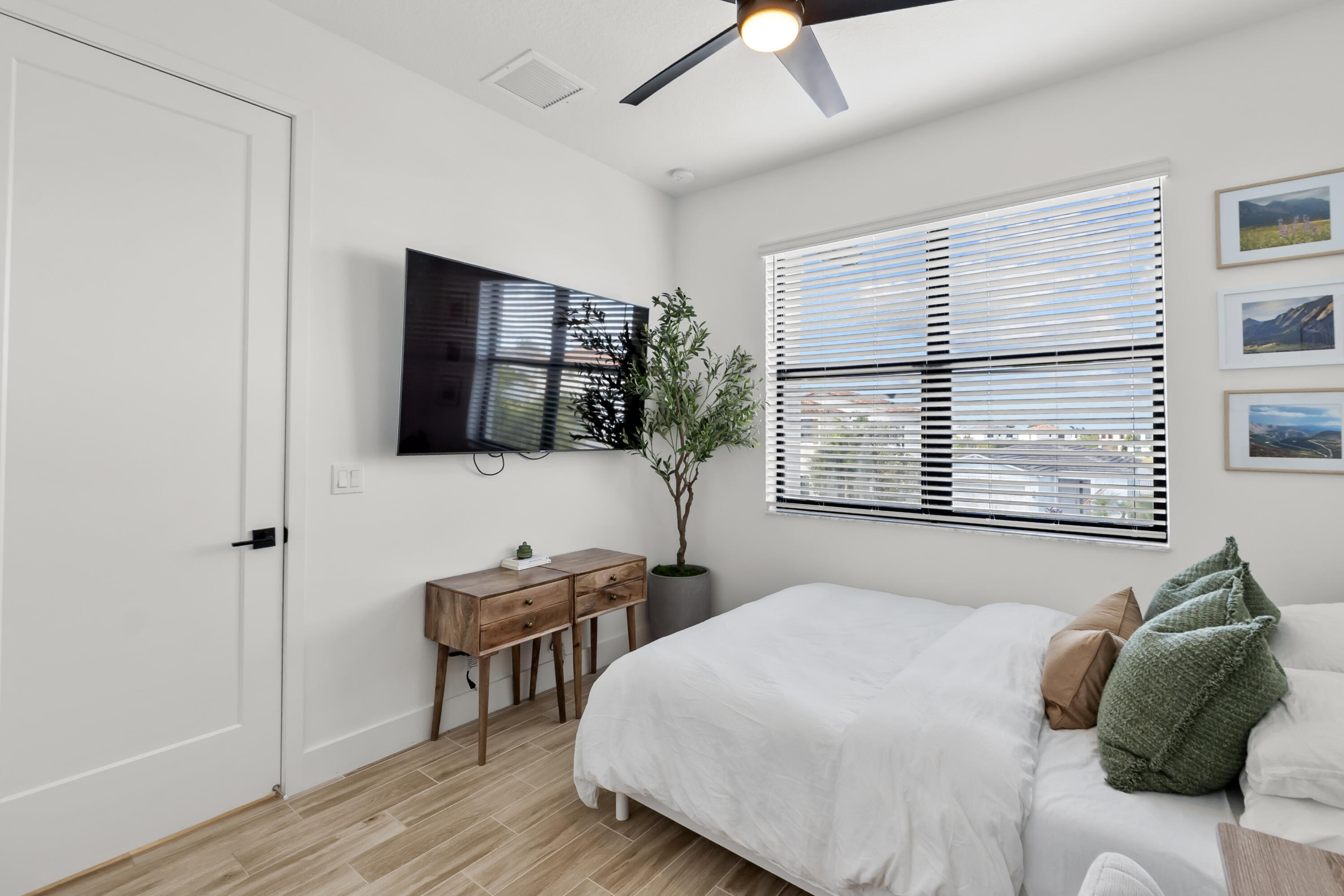 SKY COVE - Residential