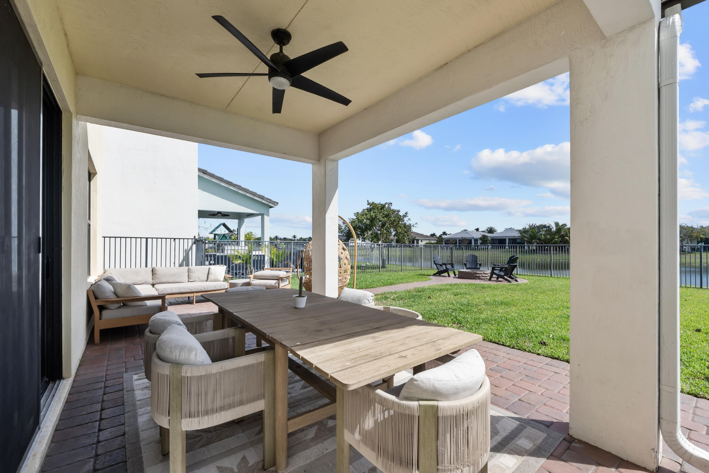 SKY COVE - Residential