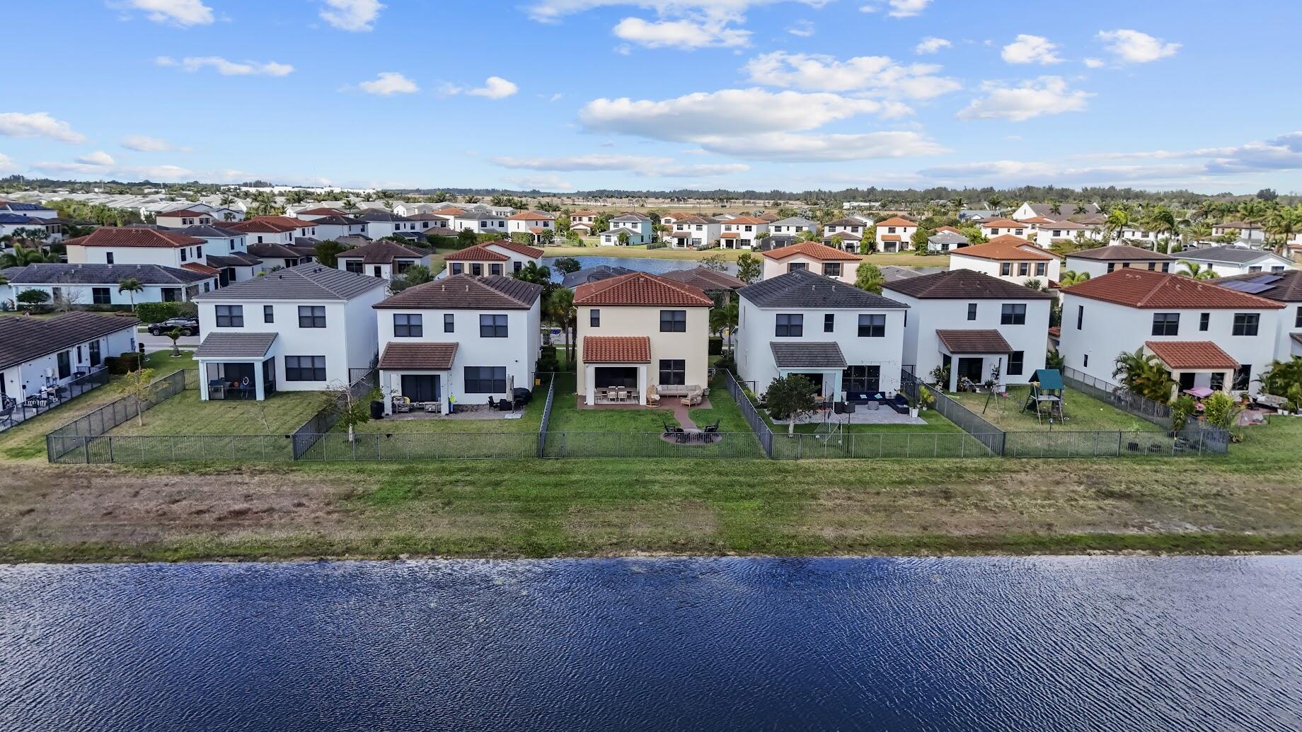 SKY COVE - Residential