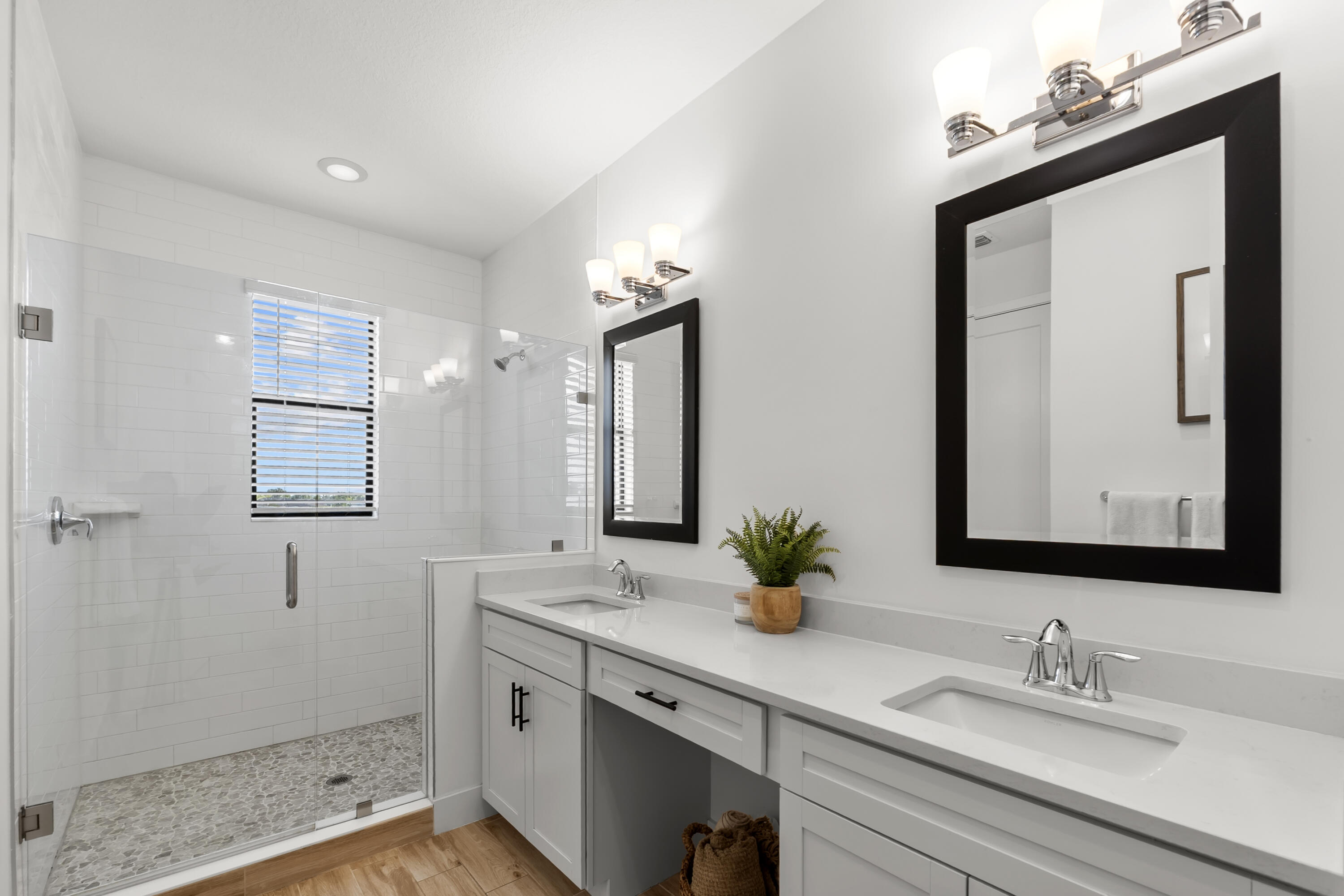 SKY COVE - Residential