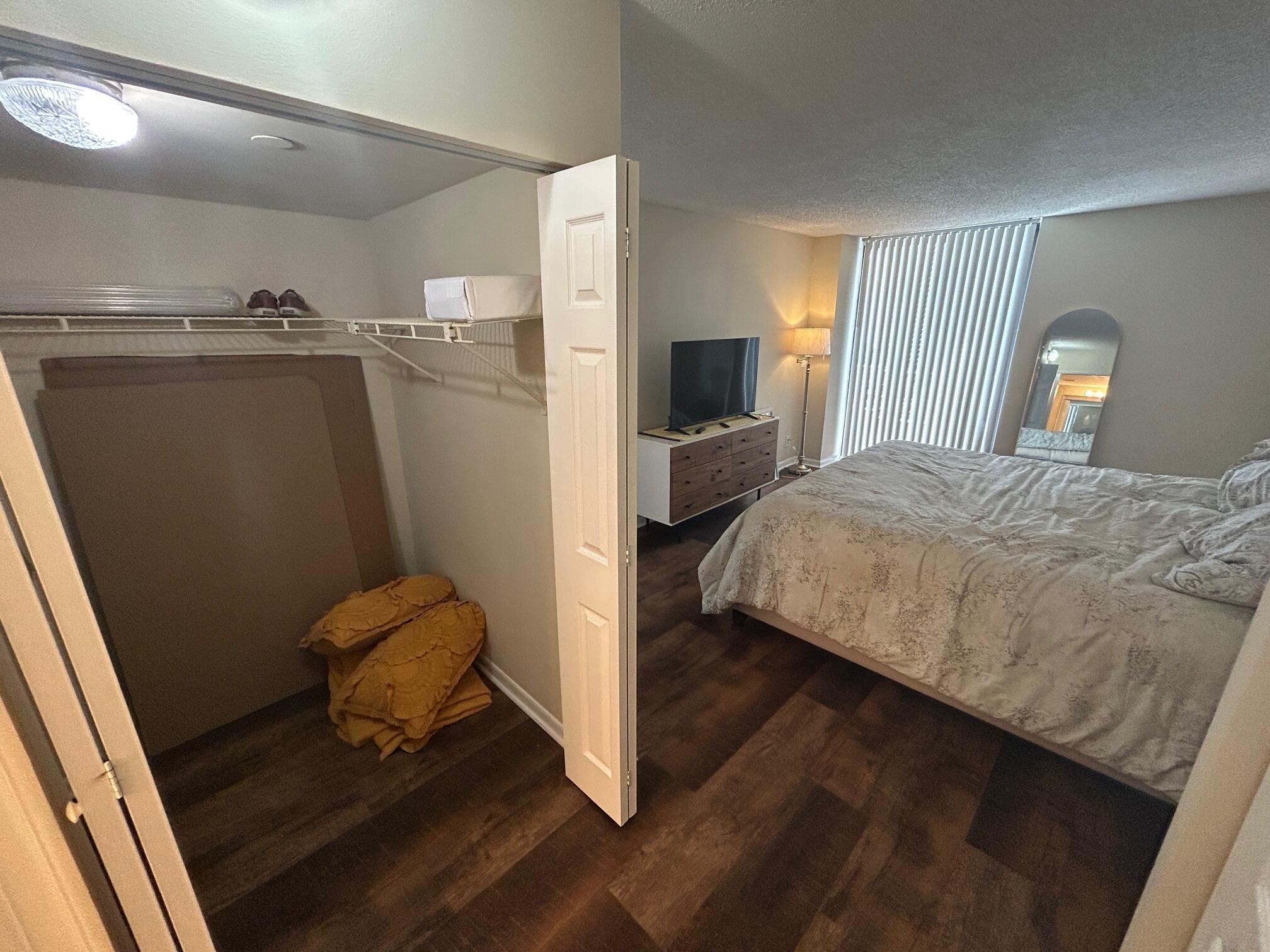 PARC CENTRAL AVENTURA EAST CONDO - Residential Lease