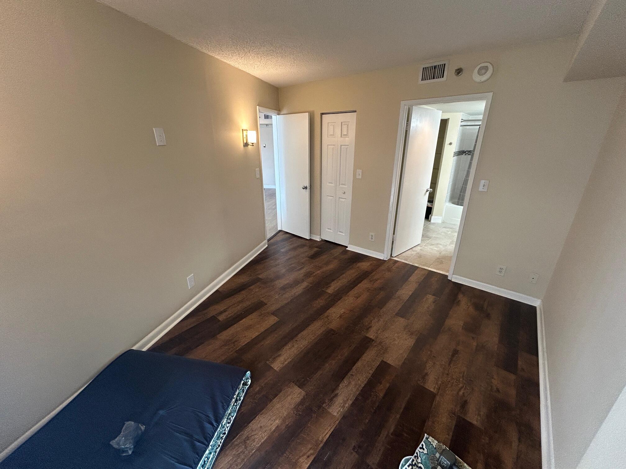 PARC CENTRAL AVENTURA EAST CONDO - Residential Lease