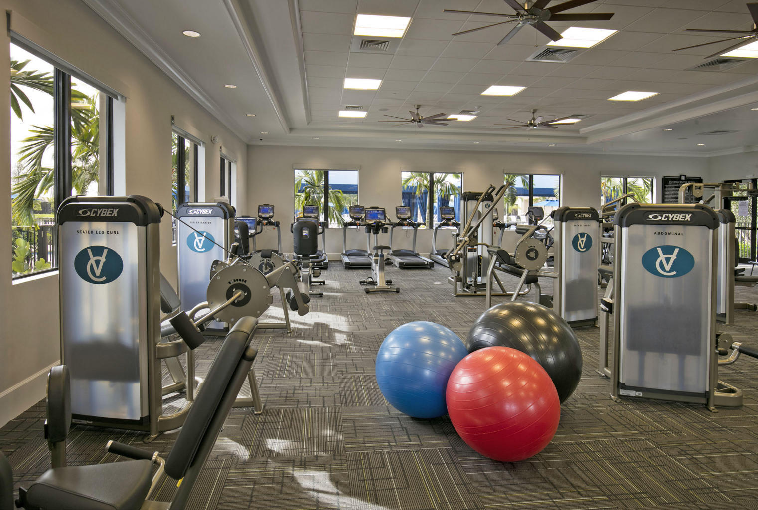 VALENCIA COVE - Residential