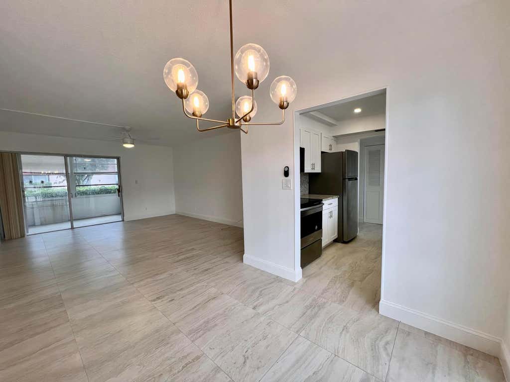 Photo of 3 Golfs Edge #A, West Palm Beach, FL 33417 (MLS # B26062155)