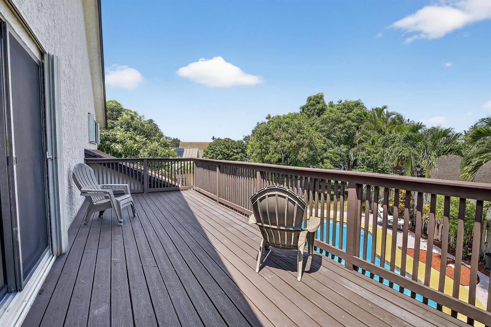 DAVIE LAKE ESTATES - Residential Lease