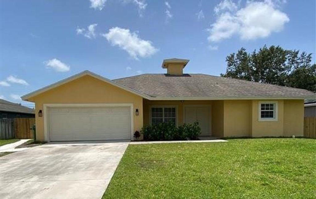 Photo of 120 SW Grimaldo Terrace, Port Saint Lucie, FL 34984 (MLS # F10542555)