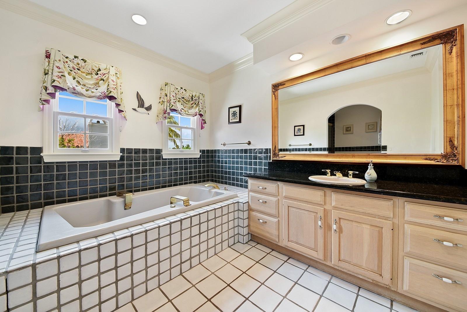 PARANGON - Residential