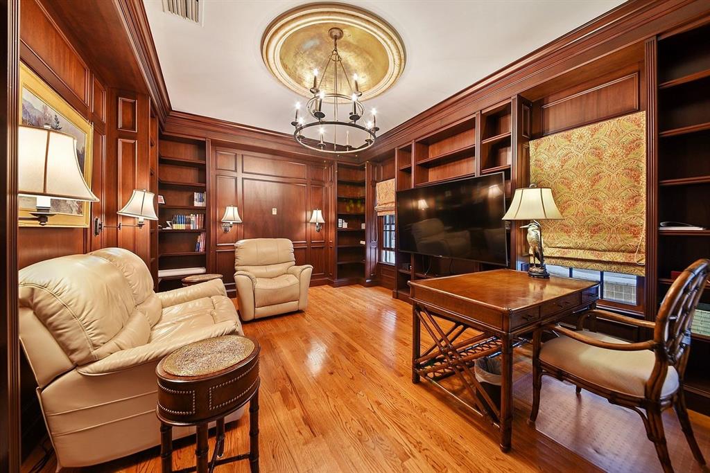 PARANGON - Residential