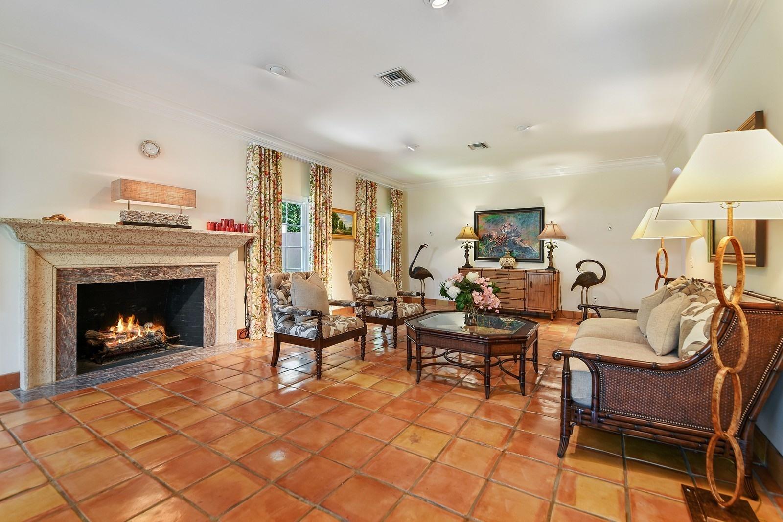 PARANGON - Residential