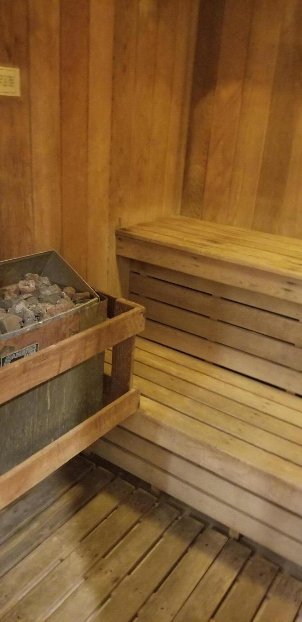 CONDO 2 OF SABAL PALM CONDOS - Residential Lease