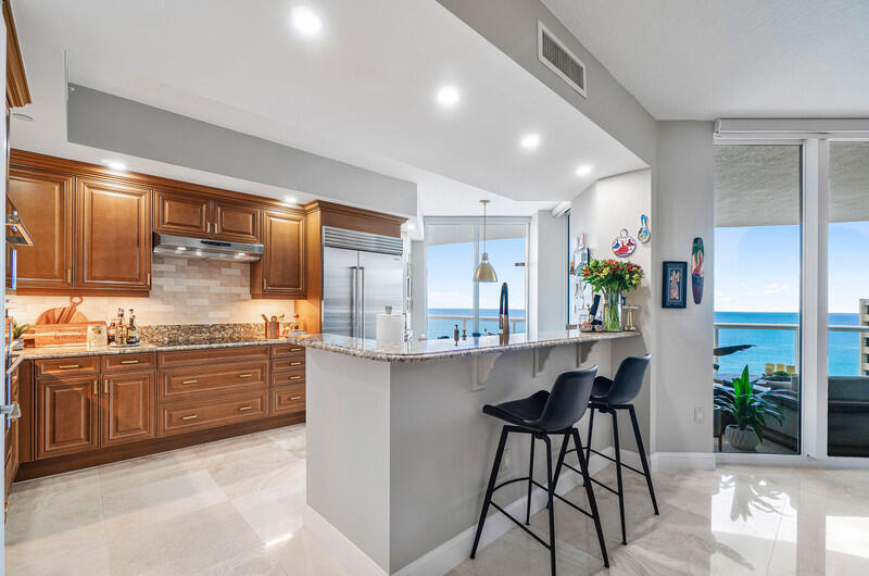 4600 N Ocean Drive 1603