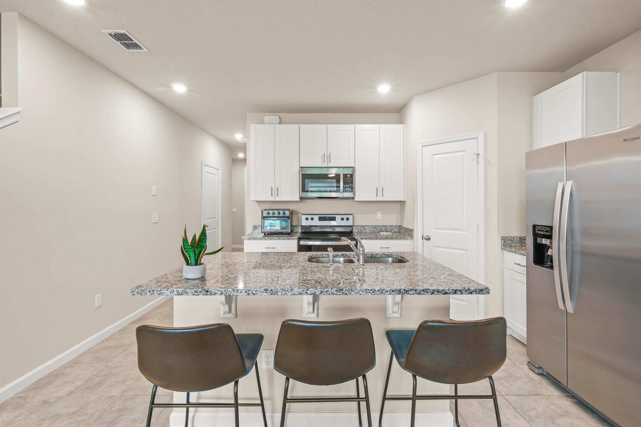 5657 Mentmore Drive