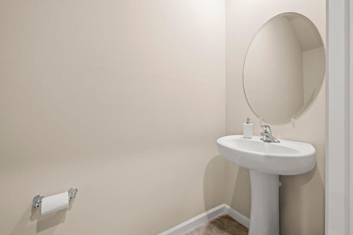 ENCLAVE AT MANGONIA PARK - Residential