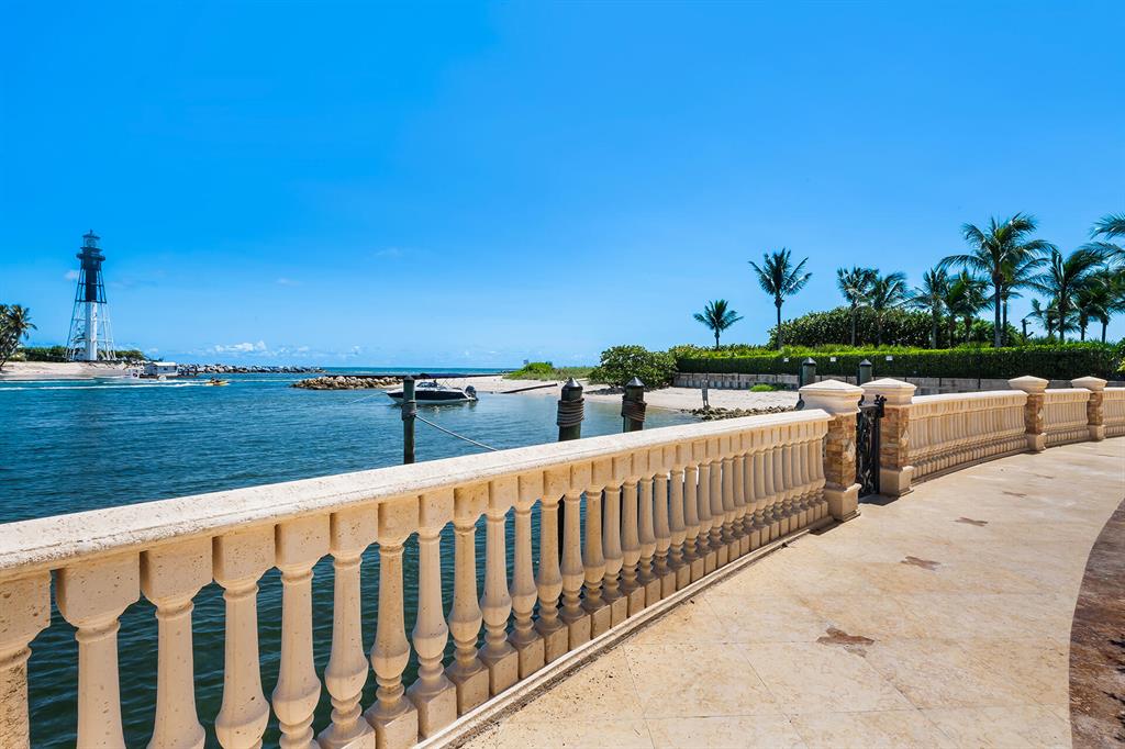 HILLSBORO SHORES SEC A - Residential