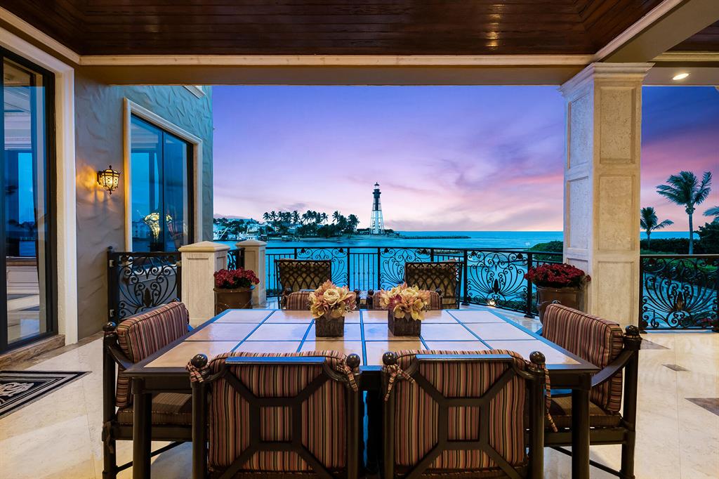 HILLSBORO SHORES SEC A - Residential