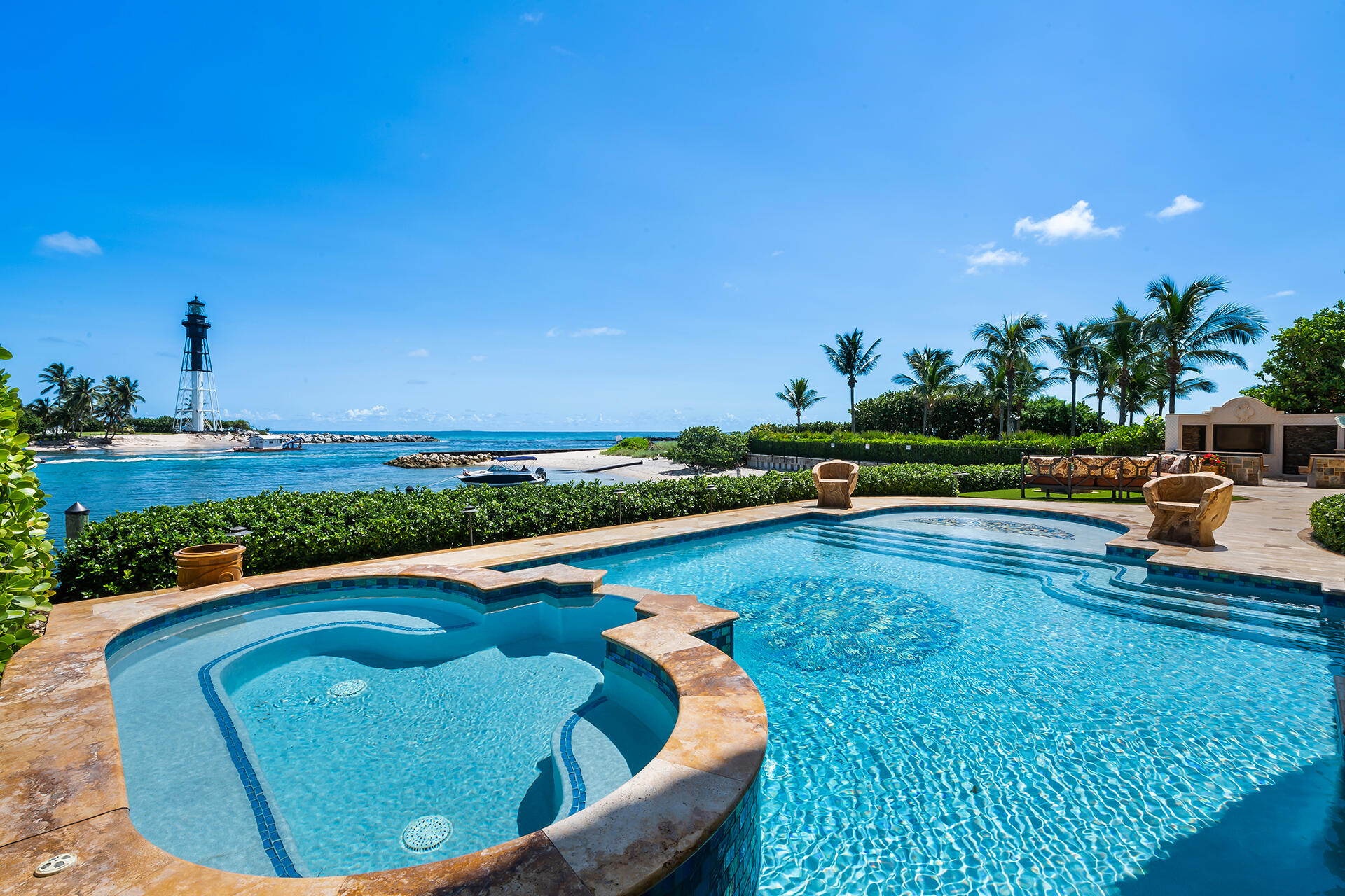 HILLSBORO SHORES SEC A - Residential