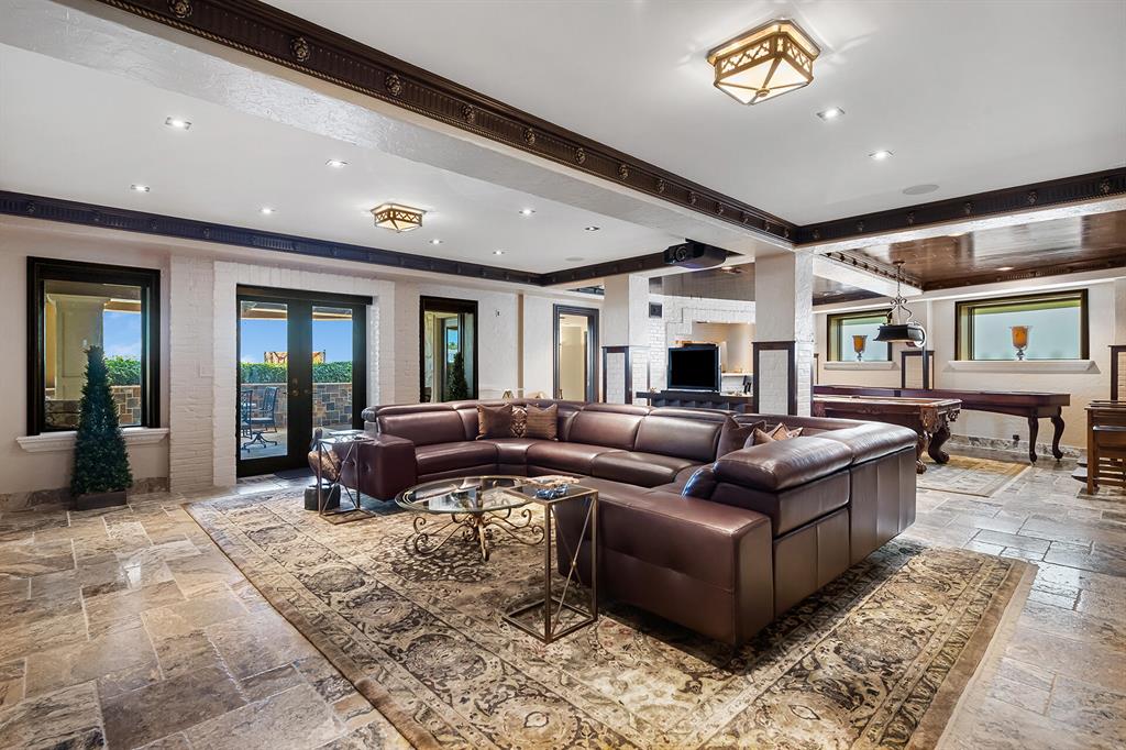 HILLSBORO SHORES SEC A - Residential