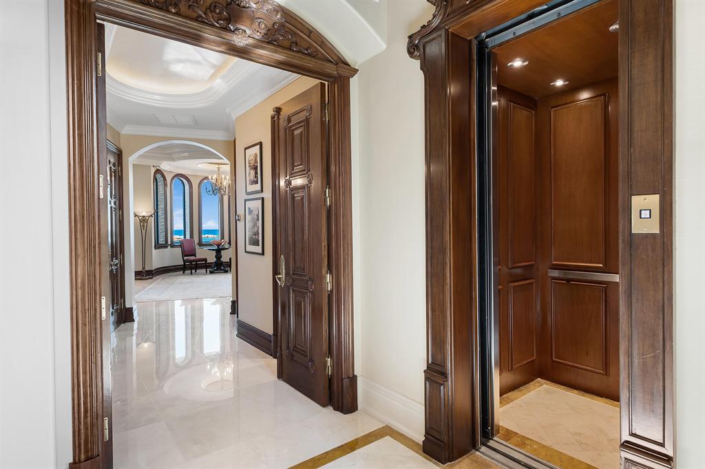 HILLSBORO SHORES SEC A - Residential