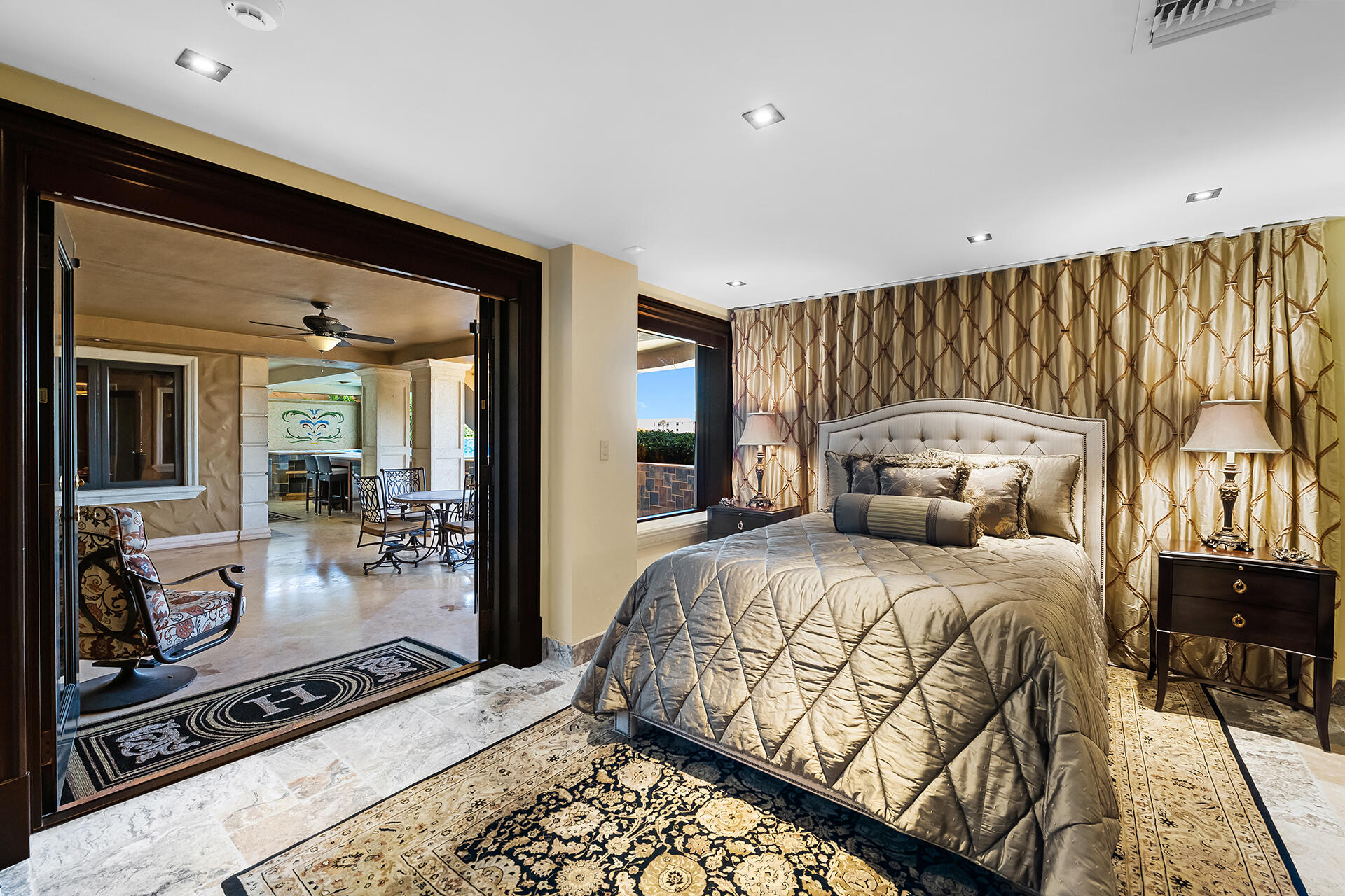 HILLSBORO SHORES SEC A - Residential