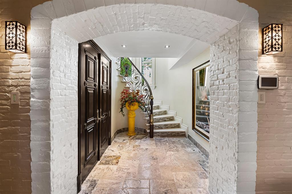 HILLSBORO SHORES SEC A - Residential