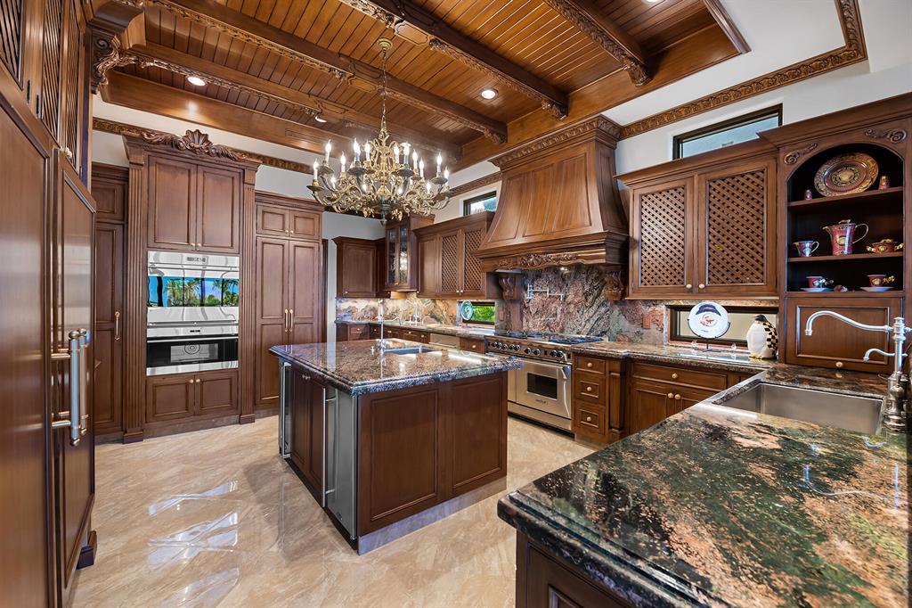 HILLSBORO SHORES SEC A - Residential