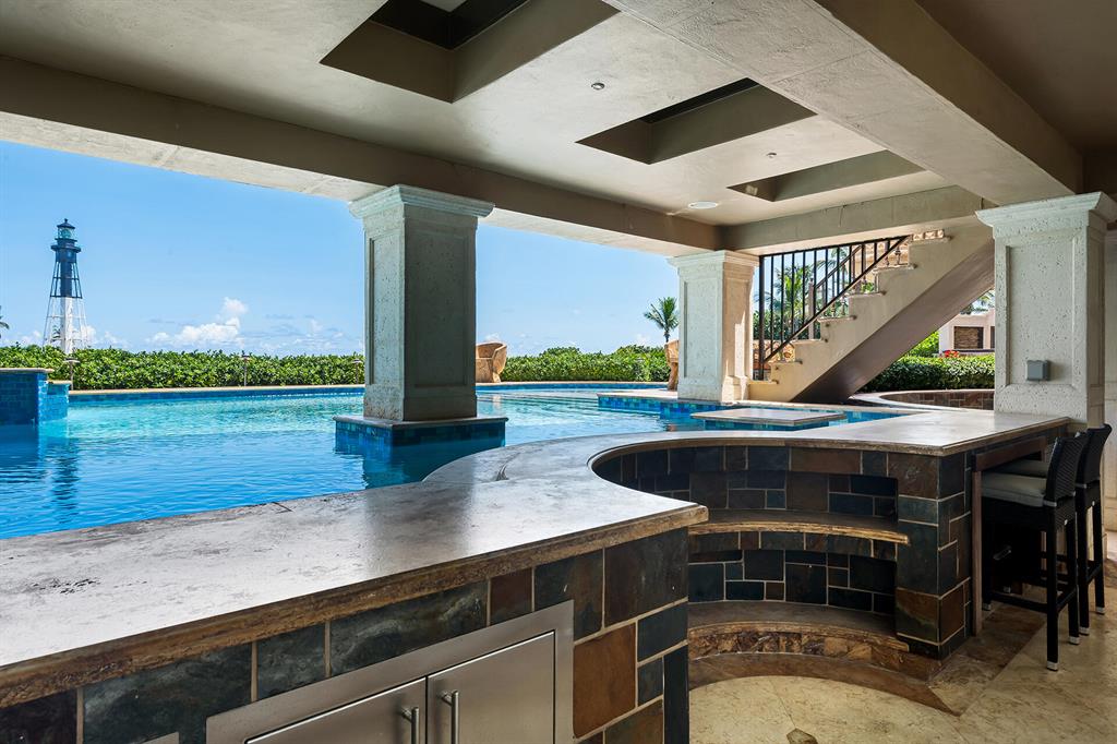 HILLSBORO SHORES SEC A - Residential