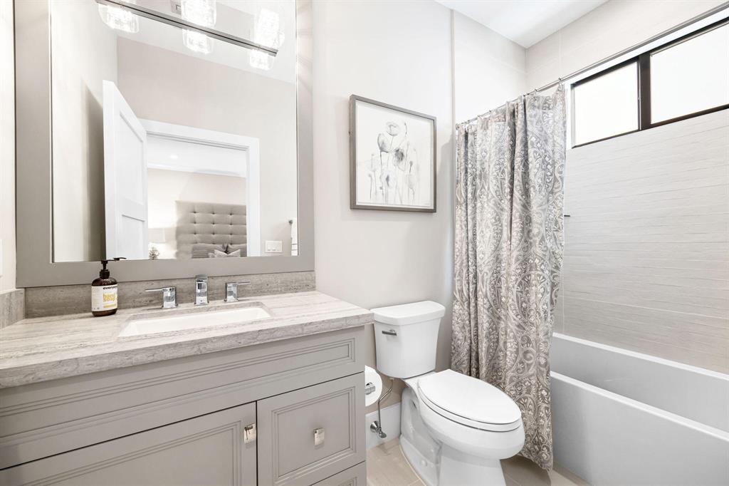 FRENCHMANS CREEK - Residential