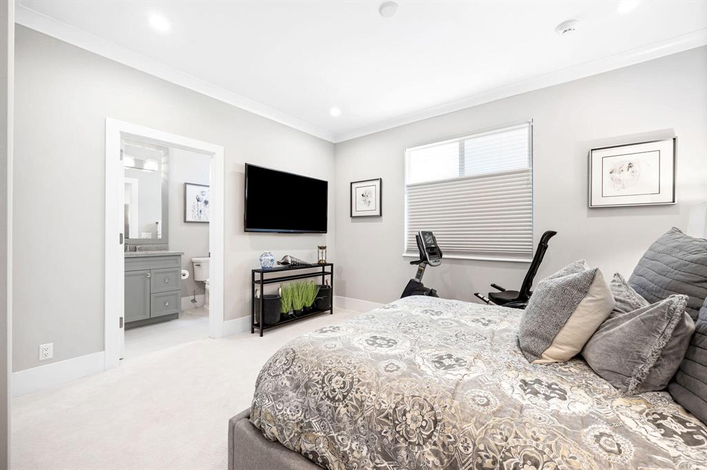 FRENCHMANS CREEK - Residential