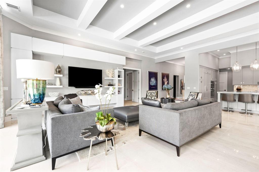 FRENCHMANS CREEK - Residential