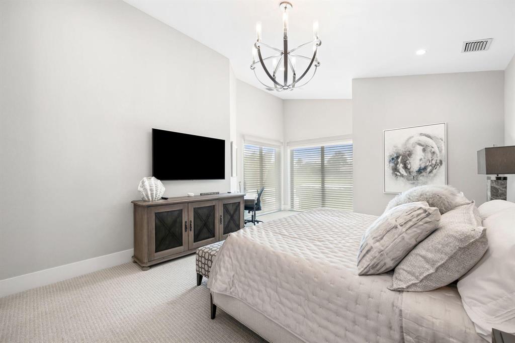 FRENCHMANS CREEK - Residential