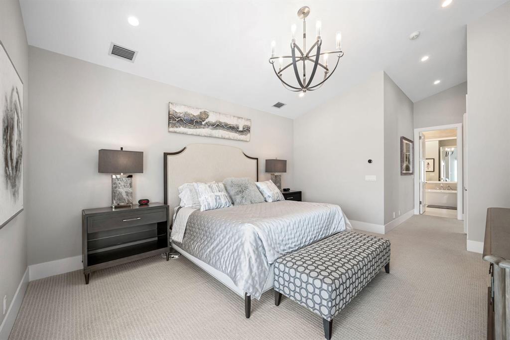 FRENCHMANS CREEK - Residential