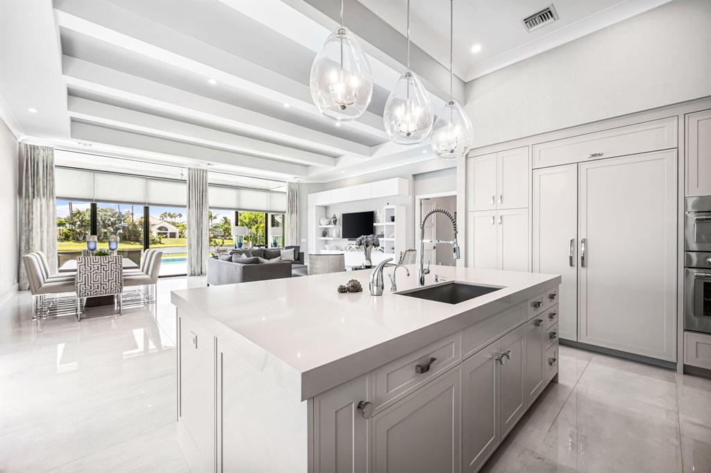 FRENCHMANS CREEK - Residential