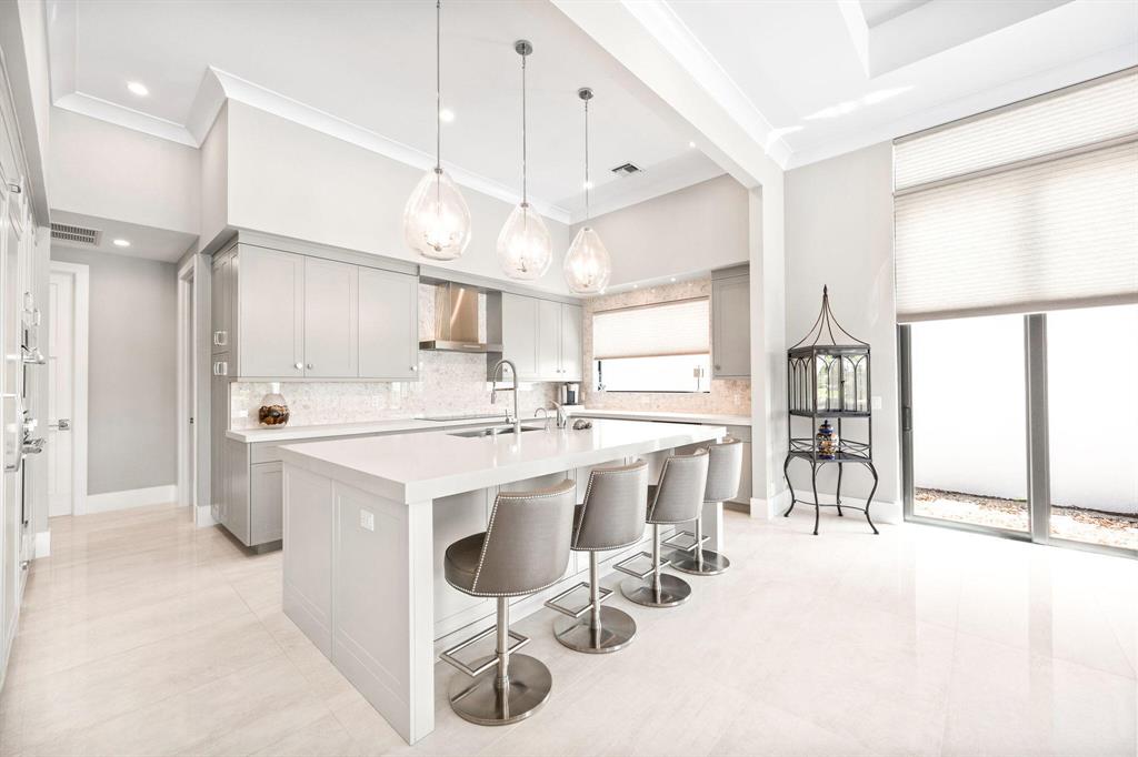 FRENCHMANS CREEK - Residential