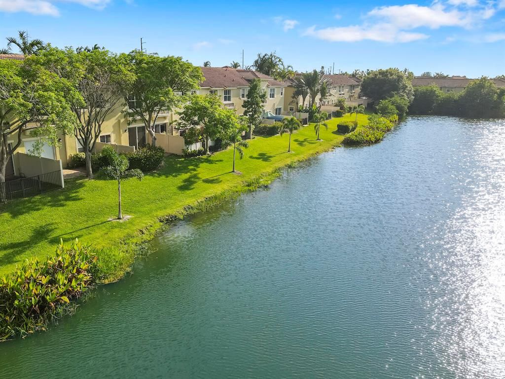 Photo of 273 Lake Monterey Circle Cir, Boynton Beach, FL 33426 (MLS # R10801867)
