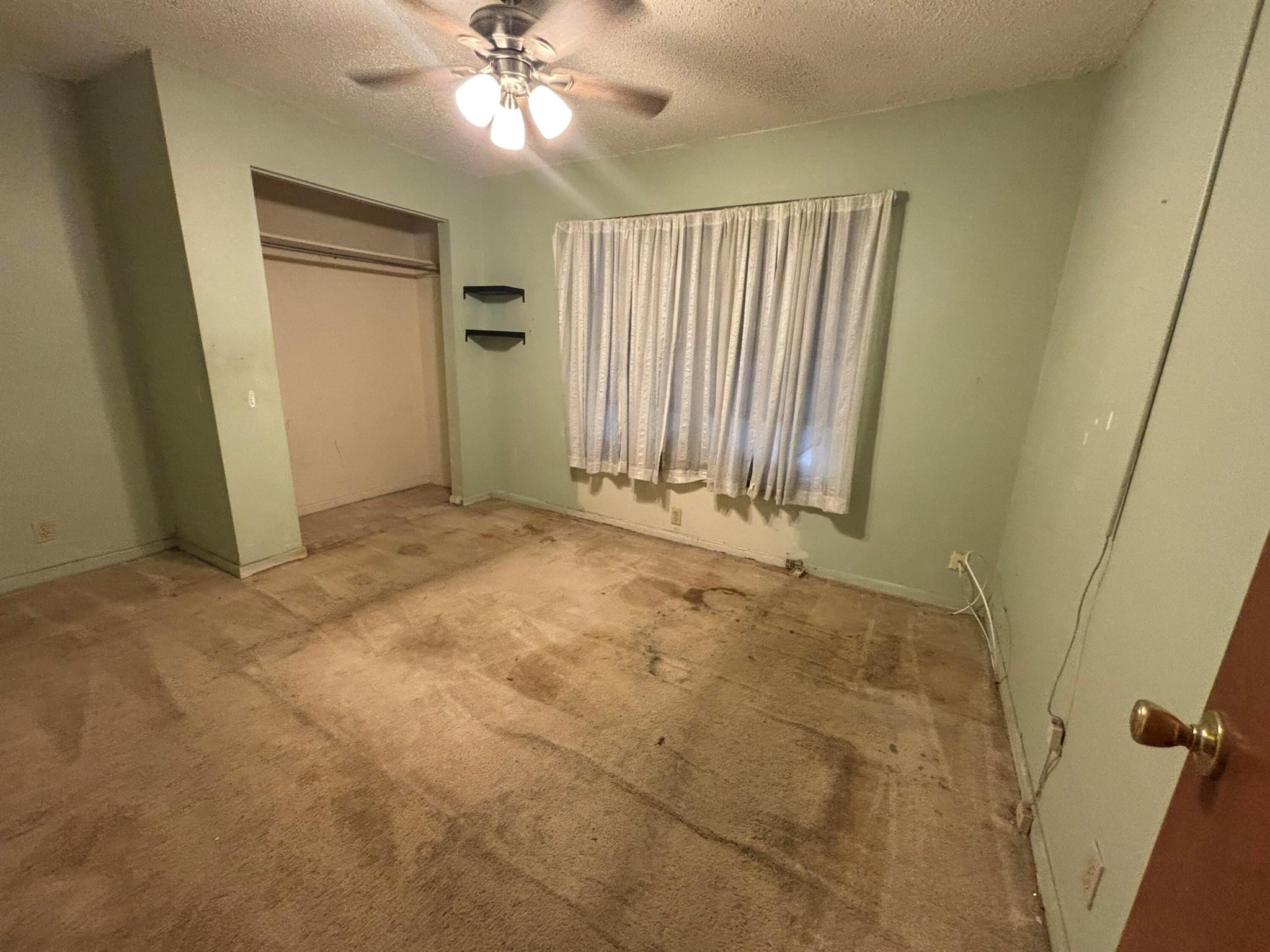 303 SW 33rd Terrace