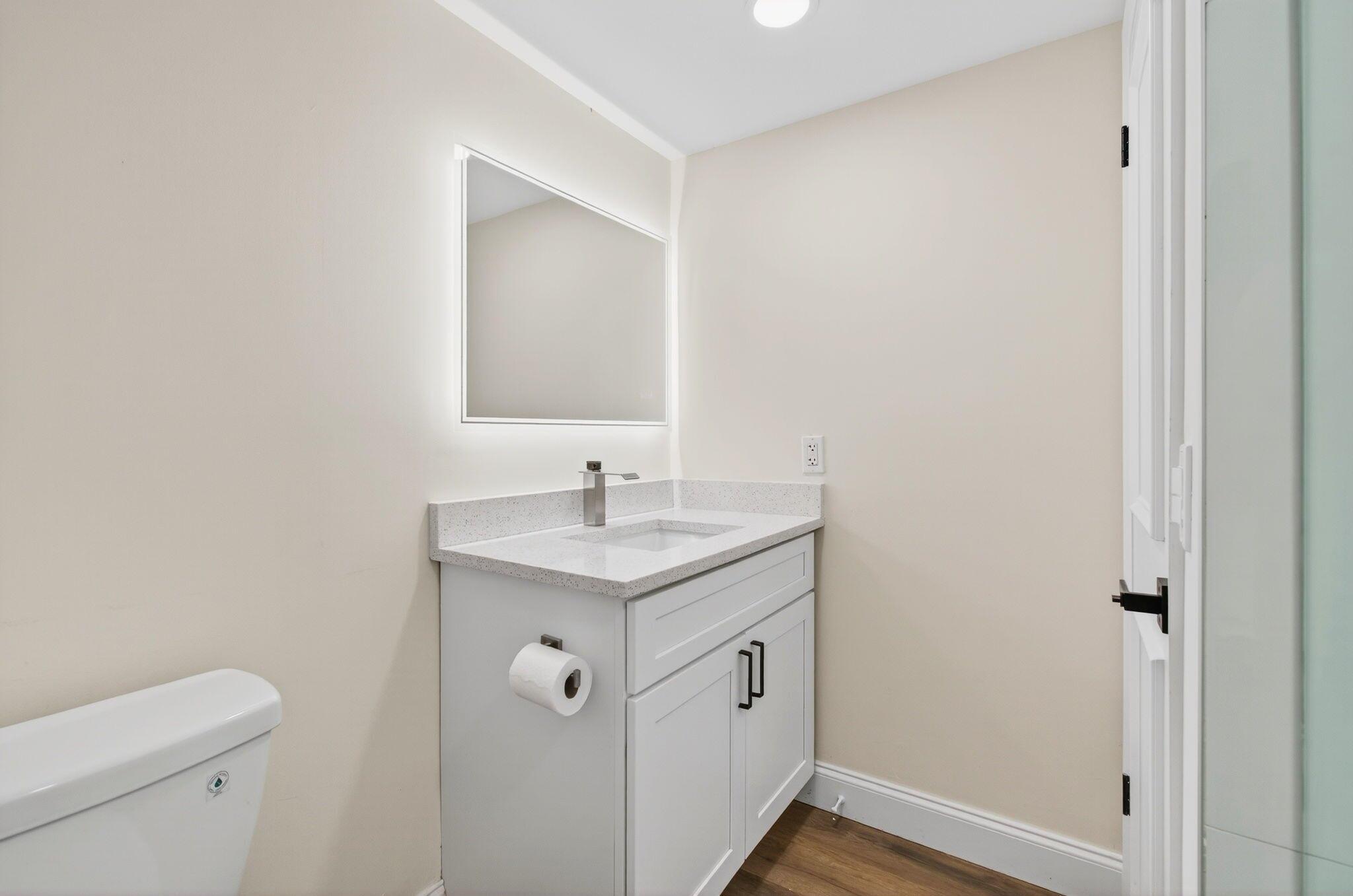 KINGS POINT - Residential