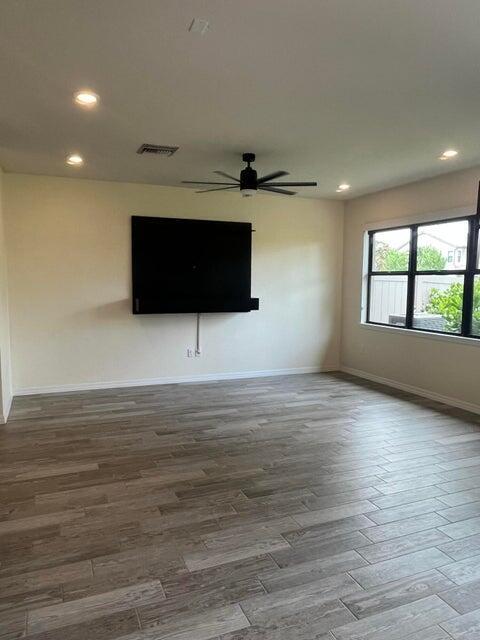 FIELDS AT GULFSTREAM POLO - Residential Lease