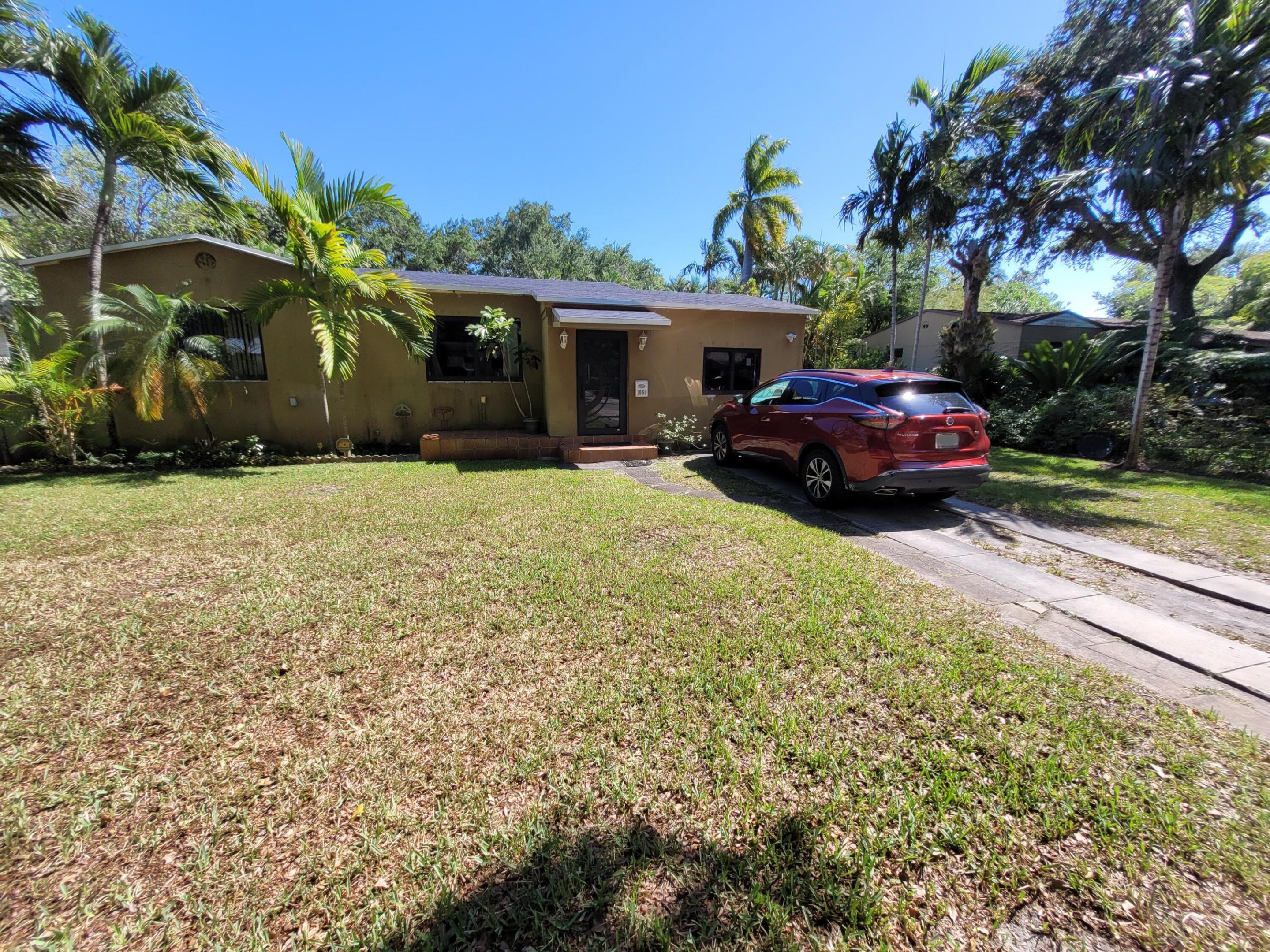 PRIORS 2ND ADDN TO BISCAYNE PARK - Residential