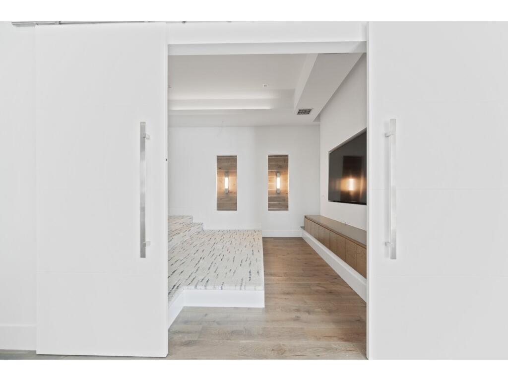 RIVERSIDE ON THE LOXAHATCHEE - Residential