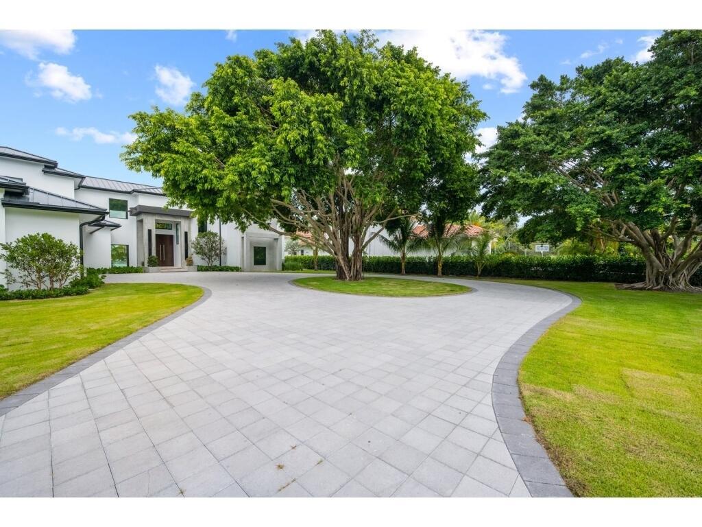 RIVERSIDE ON THE LOXAHATCHEE - Residential