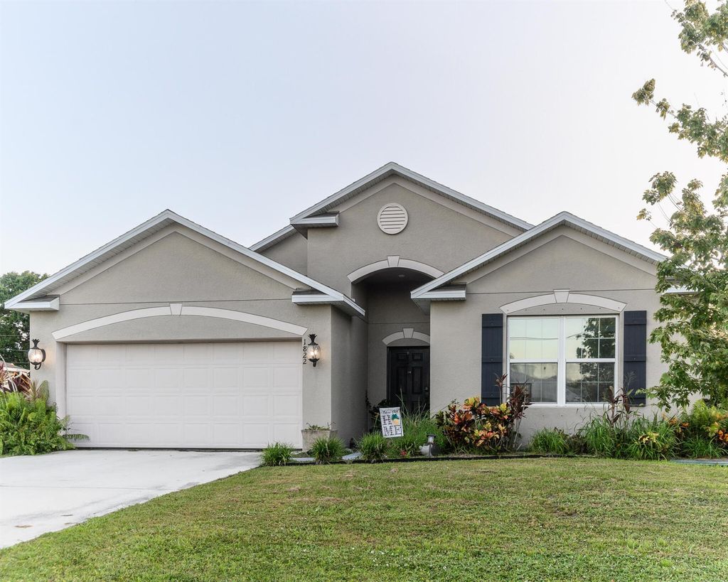 Photo of 1822 SW Hampshire Lane, Port Saint Lucie, FL 34953 (MLS # R11113471)