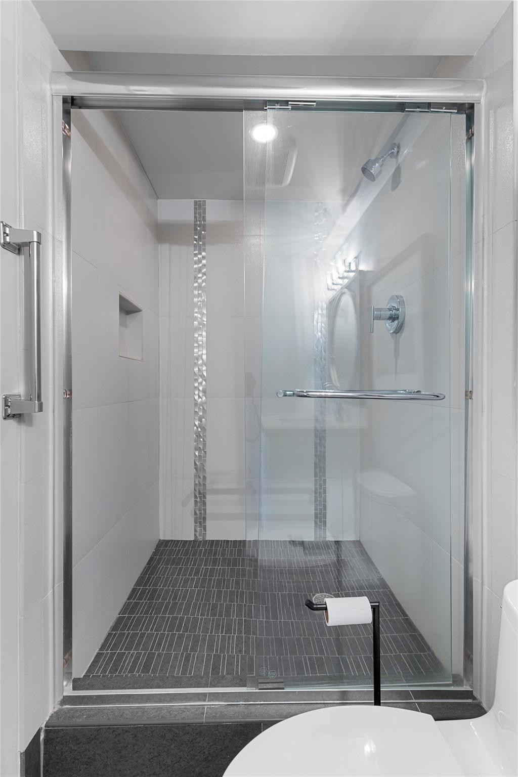 GRANTHAM F CONDO - Residential